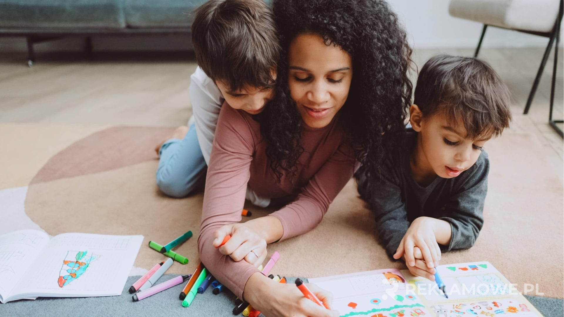 Kolorowanki promujące różnorodność i inkluzywność